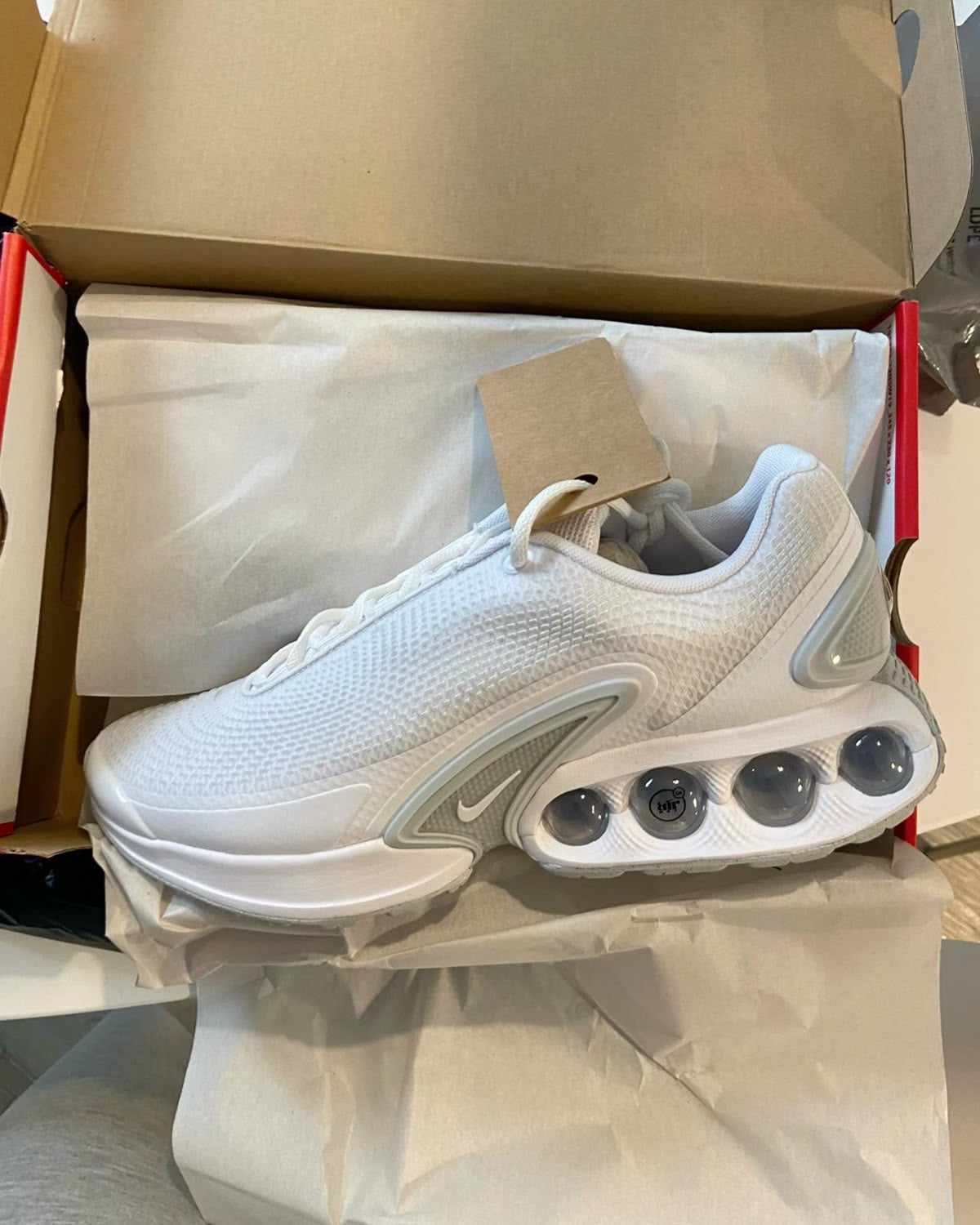Nike dms