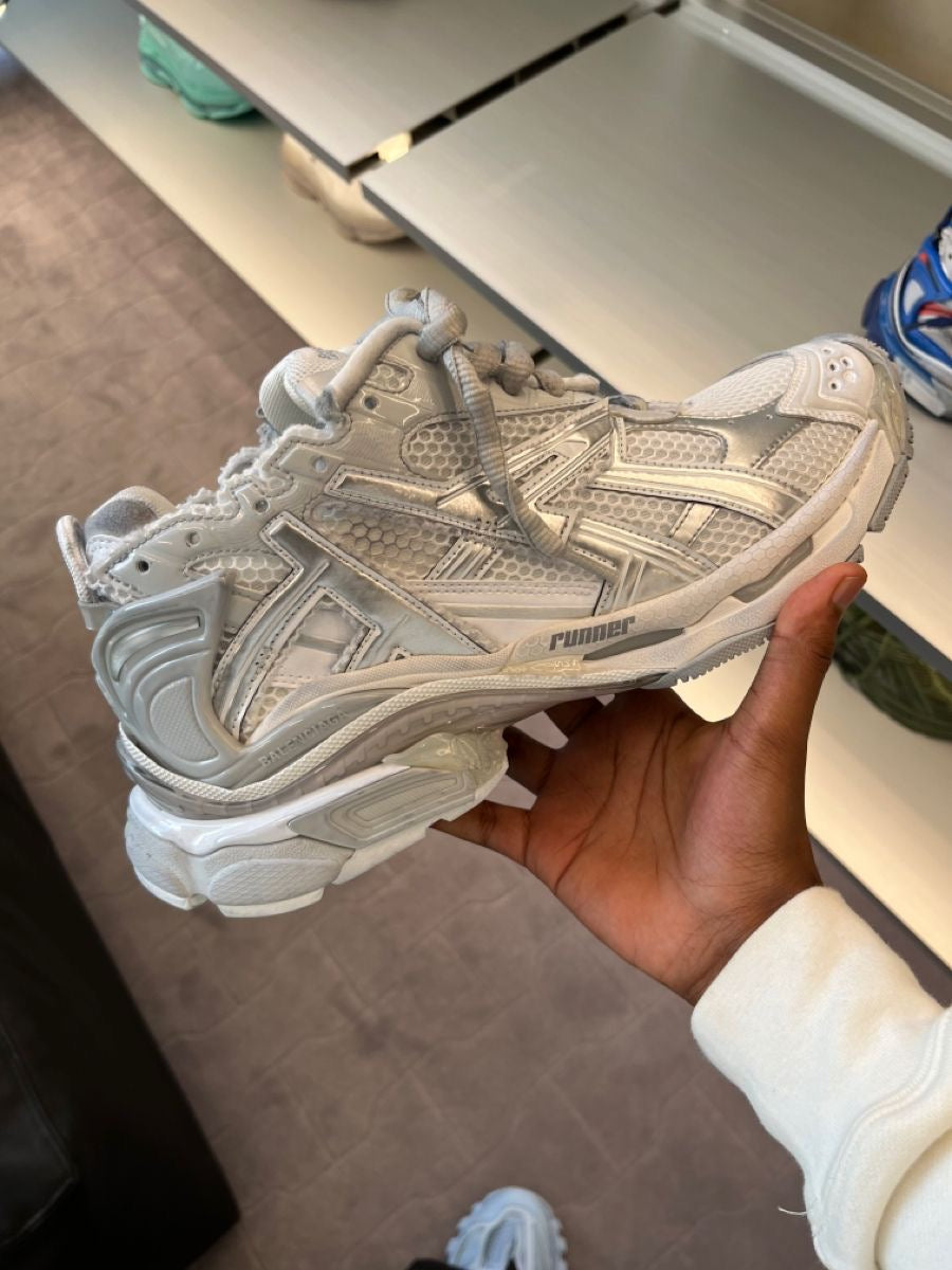 Balenciaga Runner